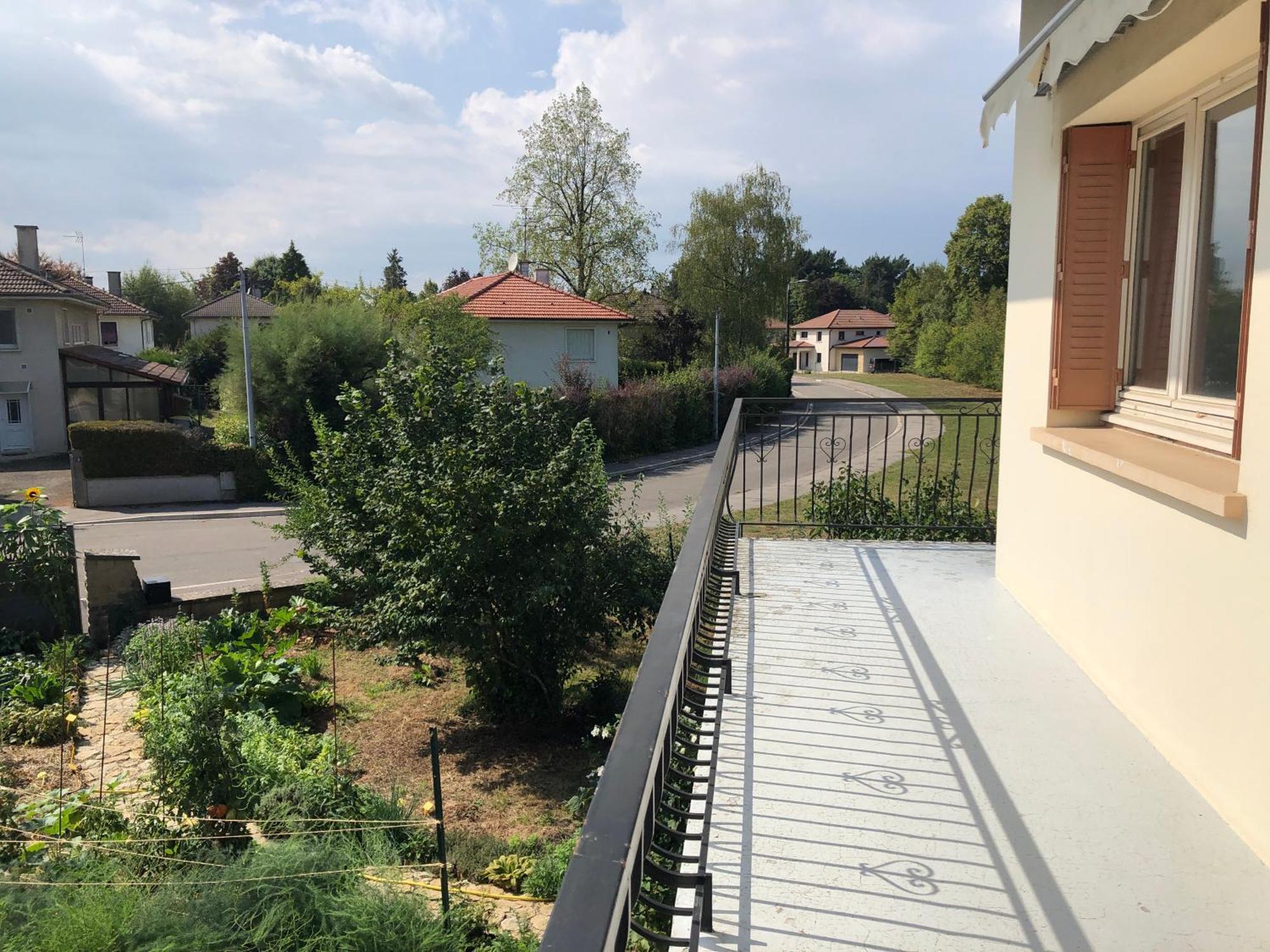 Chambre 2 Dans Un Appartement Bourg-en-Bresse Exterior foto